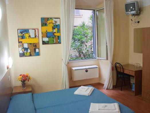Piumith Guest House Roma Eksteriør bilde